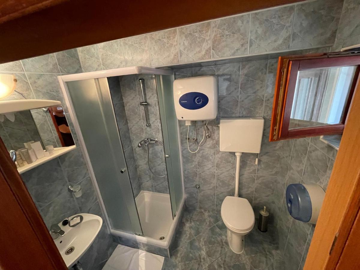 Apartment Victoria Stara Baška Extérieur photo